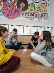 projecte interdisciplinari emocions primària alumnes quadern emocions