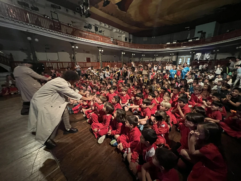 Concert de Reggae per Xics a Molins de Rei amb alumnes d'Educació Infanti